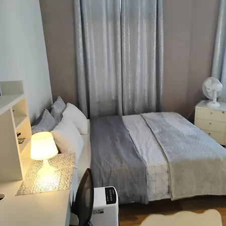 Apartment Rustic Minimalist Escape Liege City